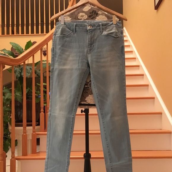 Uniqlo Denim - Uniqlo Light Blue Skinny Jeans
